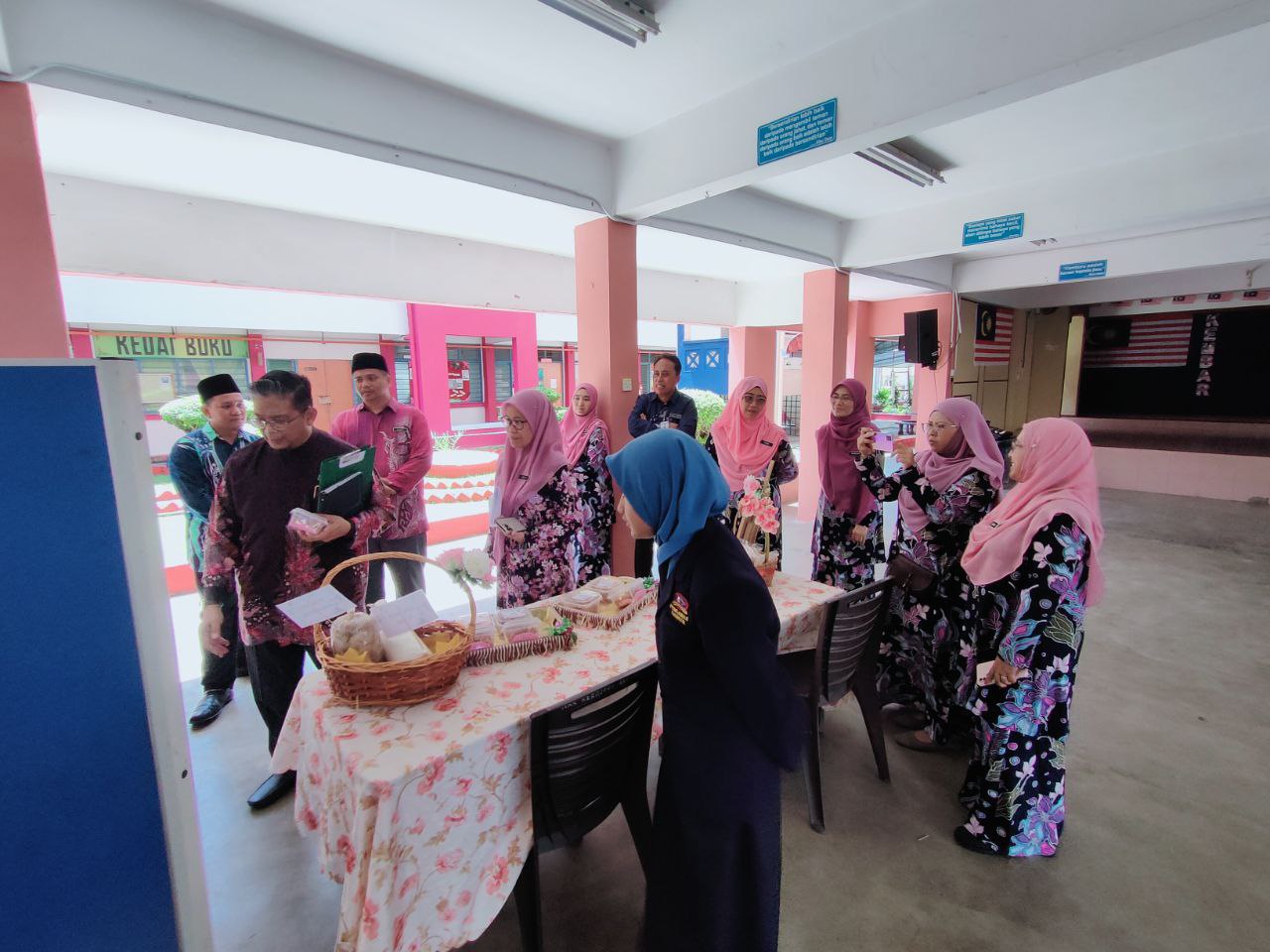 Musolla Al Falah: Pusat Kegiatan Spiritual di Kawunganten Lor